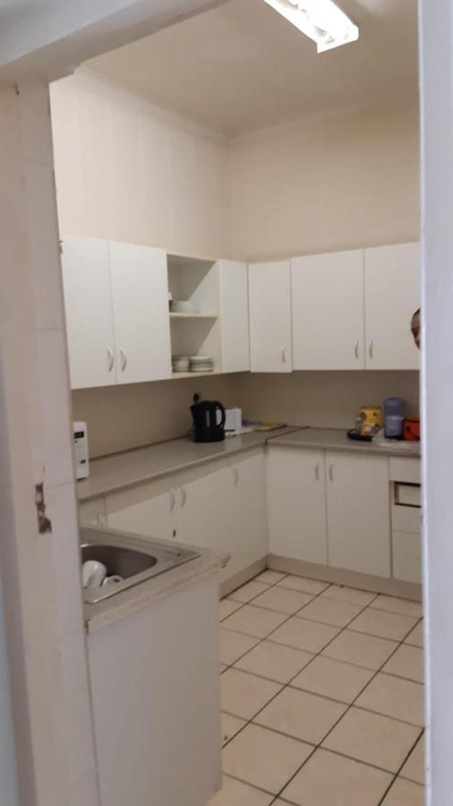 Mj Accomodation Кейптаун Екстериор снимка