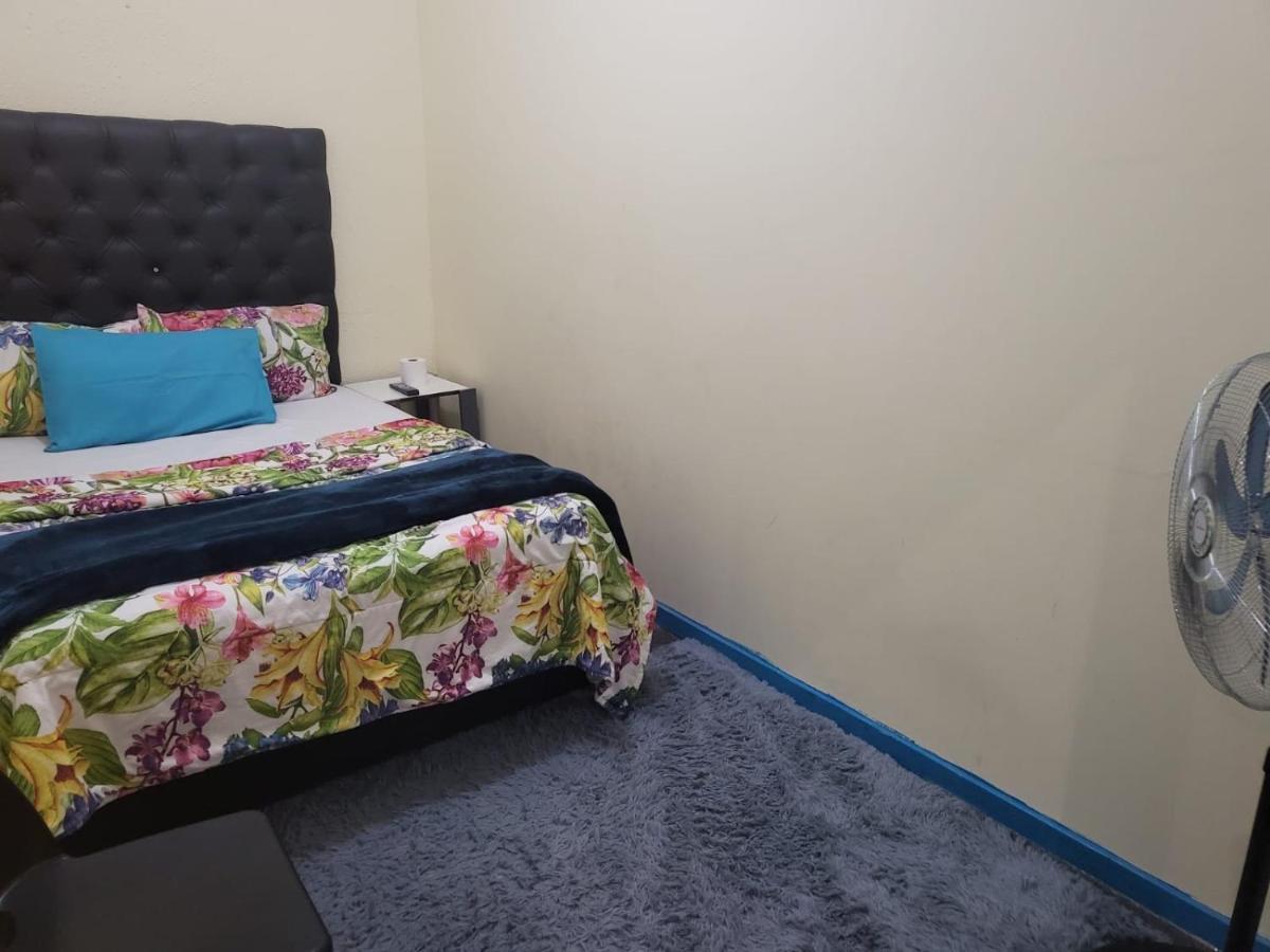 Mj Accomodation Кейптаун Екстериор снимка